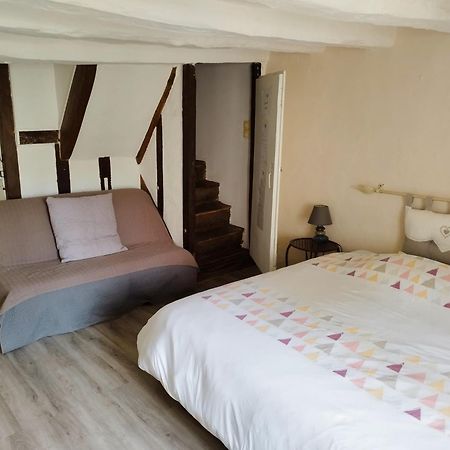 Bed and Breakfast Epicerie Gourmande Вилландри Экстерьер фото